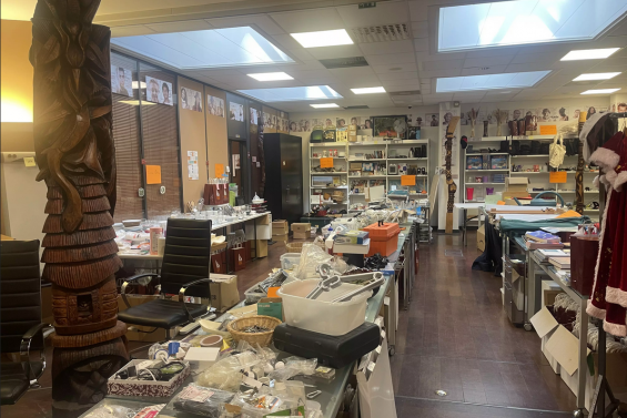 La Maison de la Nouvelle-Calédonie à Paris liquide ses derniers biens avant sa fermeture