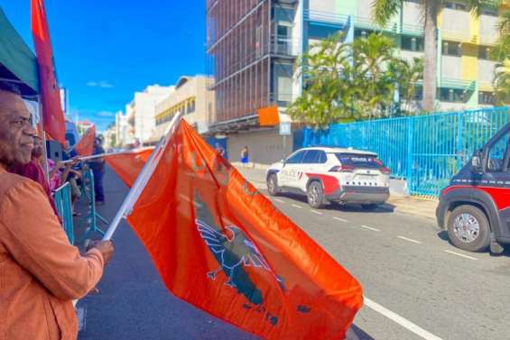 Futur directeur de la Cafat : le bras de fer continue entre le gouvernement et les syndicats