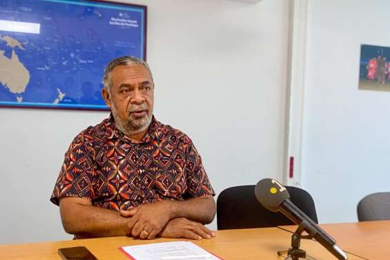 Mission au Vanuatu : Mickaël Forrest défend un déplacement 