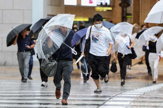 Japon : une tempête qui se dirige vers Tokyo fait 15 blessés