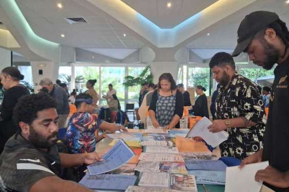 Provinciales : plus de 3,5 millions de documents de propagande électorale à envoyer