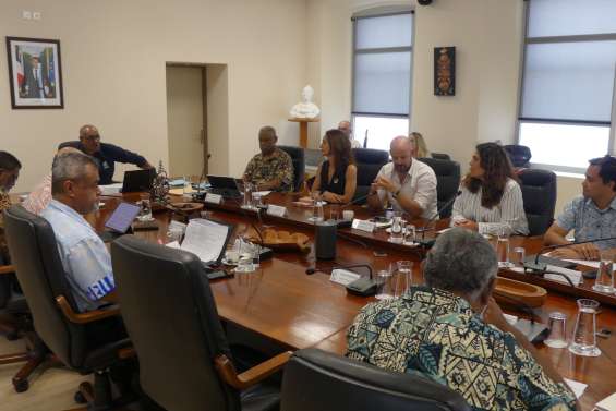 Le futur gouvernement devrait compter 11 membres