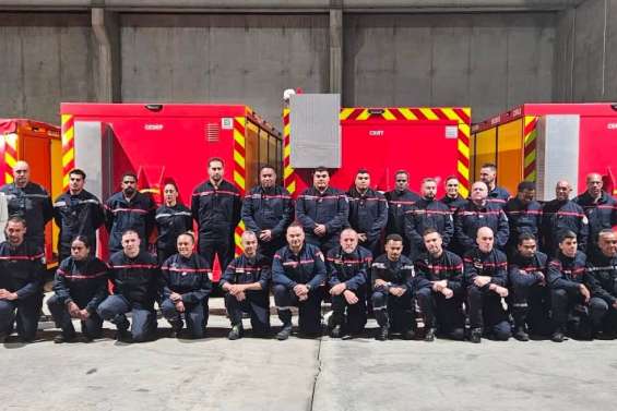 Feux de forêt : 31 pompiers Calédoniens envoyés en renfort dans l’Hexagone