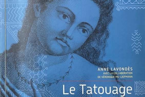 Un livre pour découvrir le tatouage en Océanie publié chez Au vent des îles