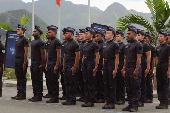 20 policiers adjoints achèvent leur parcours de formation
