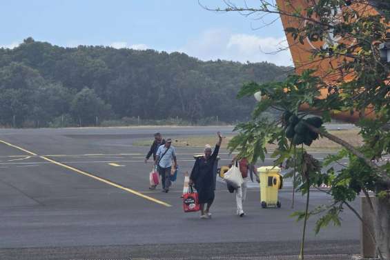 Ouvéa : le vol d’Aircal s’est posé sans incident à Hulup