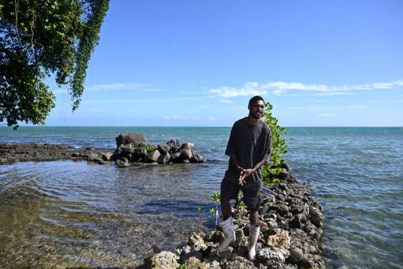 Menacée par la montée des eaux, une minuscule île refuse la relocalisation à Fidji