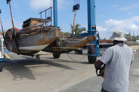 La pirogue Meryemana entame sa rénovation, point de départ d’un nouveau concept de navigation