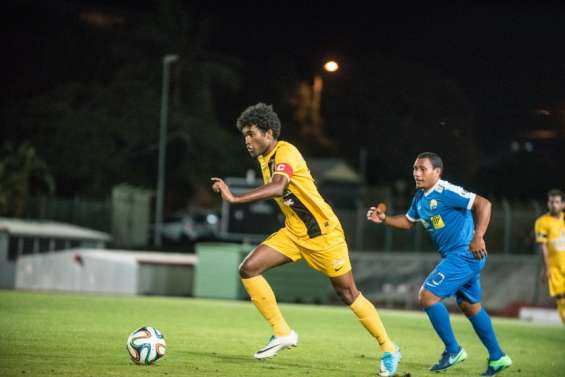 Football : une série de départs à l'AS Magenta