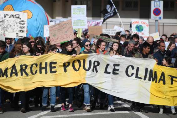 L'État « responsable » dans la lutte contre le réchauffement