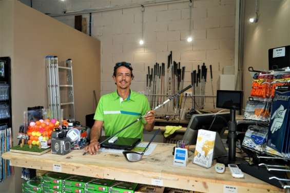 « Offrir une alternative numérique aux golfeurs »