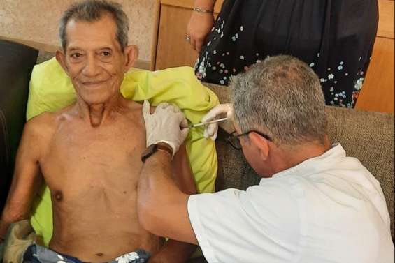 Province Sud : les vaccinations contre la Covid-19 s'organisent en Brousse