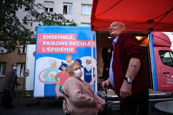 Virus : l'exécutif joue la carte de la vaccination élargie