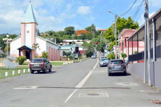 À Bourail, les écoles resteront également fermées ce lundi 