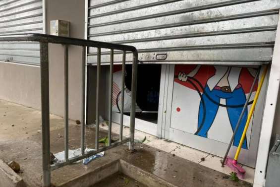 À La Foa, la station-service Total cambriolée pendant le cyclone