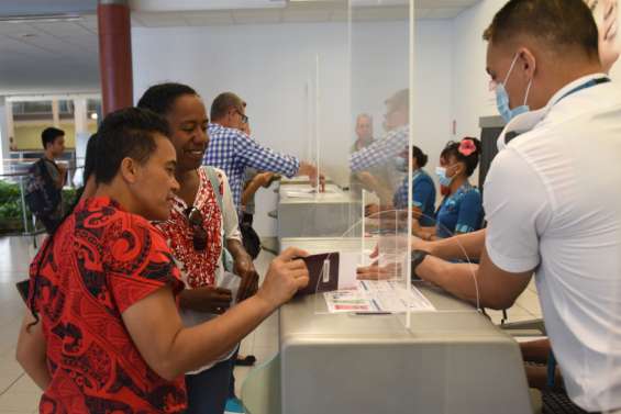 Les liaisons aériennes internationales sont suspendues