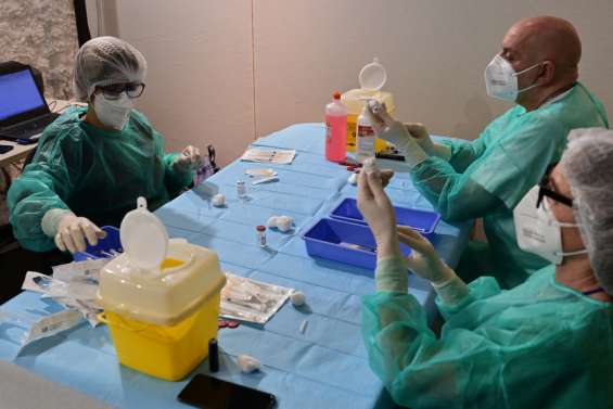 Vaccins : inquiétudes face aux premières pénuries d'ingrédients