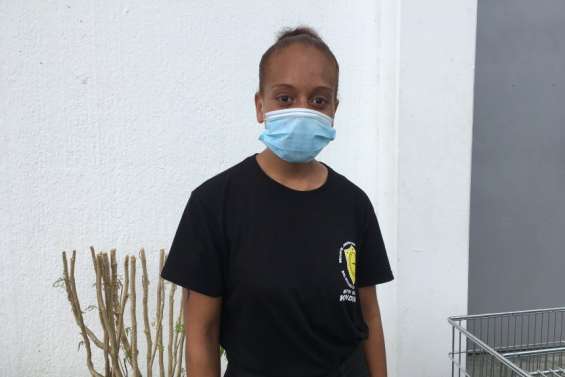 Une agent de sécurité témoigne de son quotidien, à Poindimié