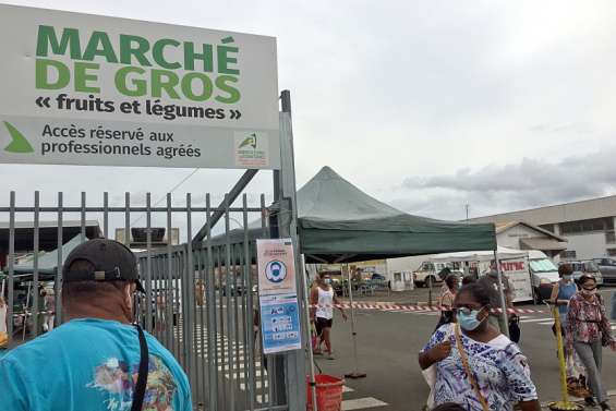 Les clients regagnent les étals des marchés