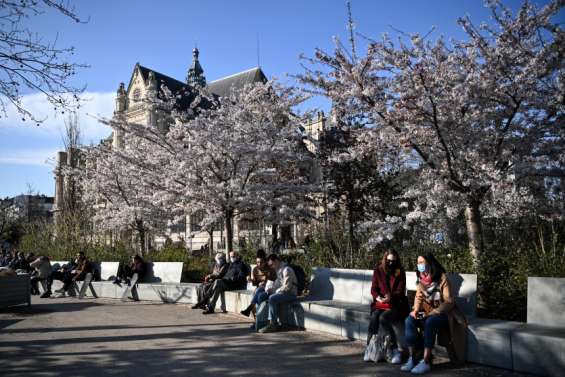 Nouvelles restrictions sanitaires : barrage ou tache d'huile ?