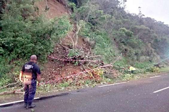 Circulation rétablie après l'éboulement route de la Corniche