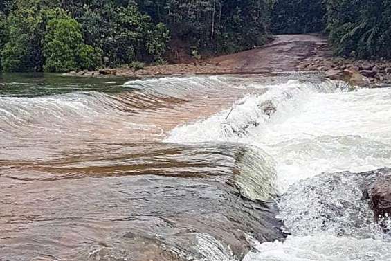 Le parc provincial de la Rivière Bleue et le site Bois du Sud fermés à cause des pluies