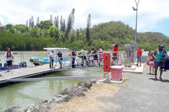 Des navettes maritimes saturées depuis la suppression de deux rotations