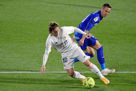 Le Real Madrid cale, l'Atlético en profite