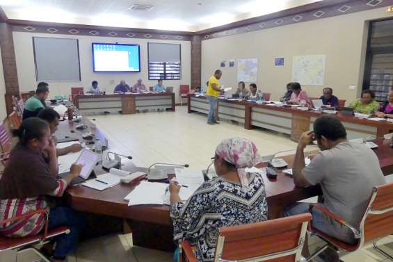 Un budget supplémentaire et une marge de manœuvre limitée pour Koné