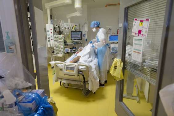 Sur un plateau perchée,  la réa retient son souffle