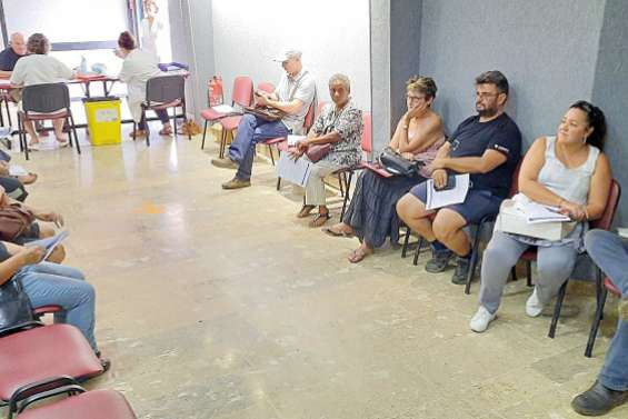 Plus de 400 personnes reçues au vaccinodrome de La Foa
