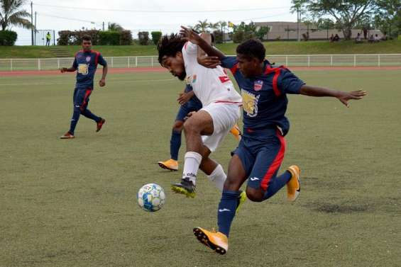 Football : Ne Drehu, Hienghène et Kunié en tête du championnat 