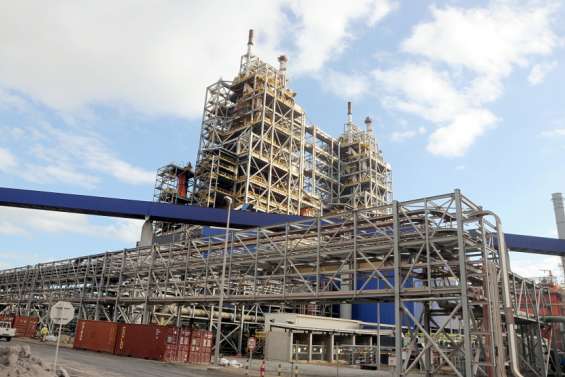 Une fuite de scorie sur un four à KNS