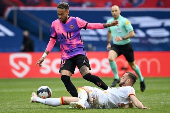 Football : vainqueur de Lens, le PSG reprend des couleurs avant Manchester City