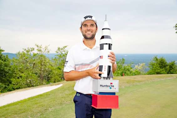 Une première victoire pour Paul Barjon