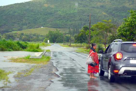 Pluies et orages ont fait déborder les rivières, des écoles ont été évacuées