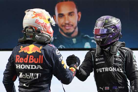Hamilton contre Verstappen, le temps des courbettes