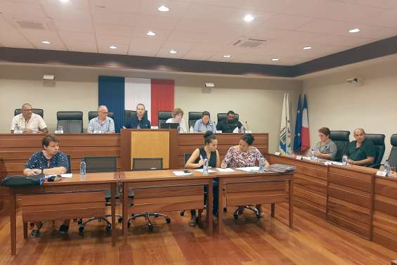 Projet de centre commercial : le maire de La Foa autorisé à vendre un terrain communal au groupe Le Centre