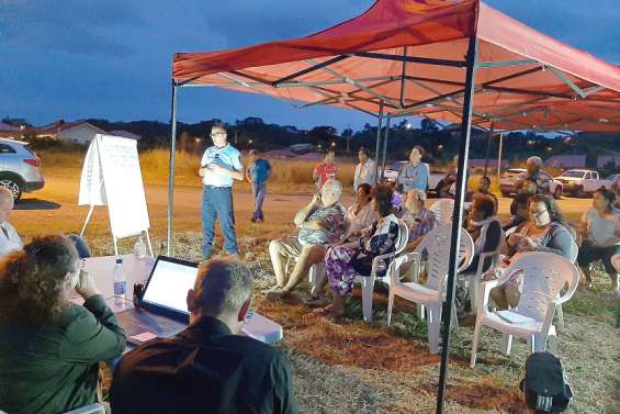 La Foa : Les Lilas ouvrent les réunions de quartier