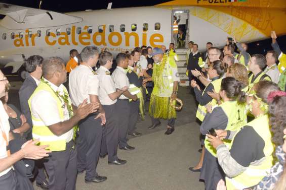 Le dernier atterrissage parfait de Ronald Urene, premier pilote kanak