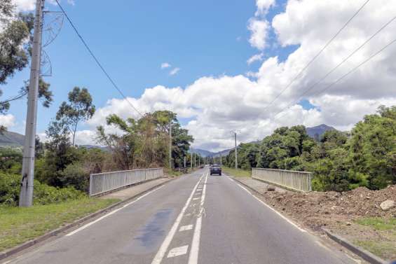 Viaduc, route littorale, tracé terrestre... Les solutions pour contourner la RP1