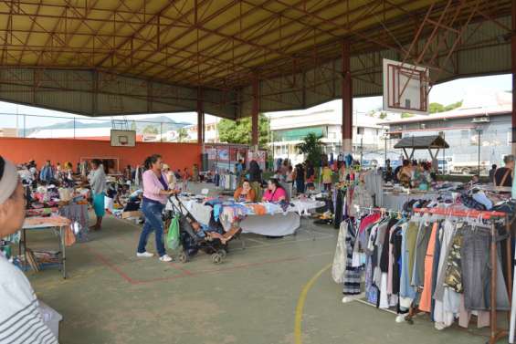 Nouvelle édition appréciée du vide-greniers du musée