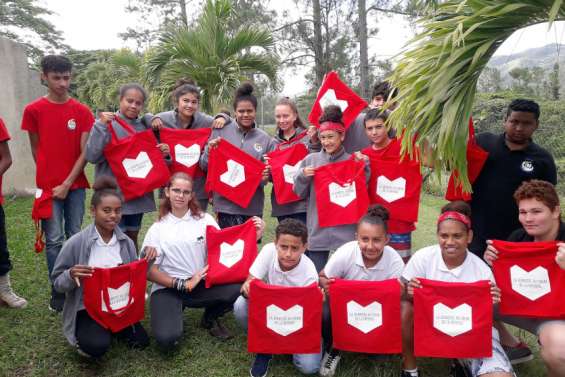 Le parcours de citoyenneté expliqué aux élèves de la classe défense