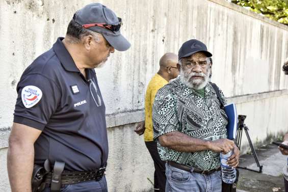 Raphaël Mapou en garde à vue : 