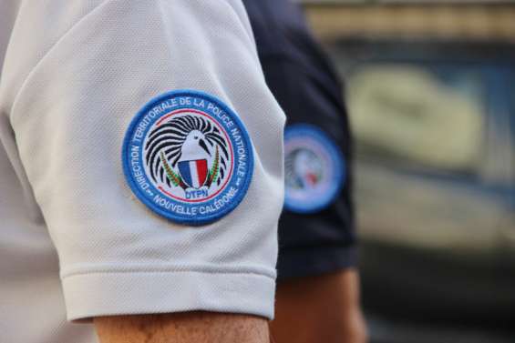 Tabassés et dépouillés à la plage, huit arrestations