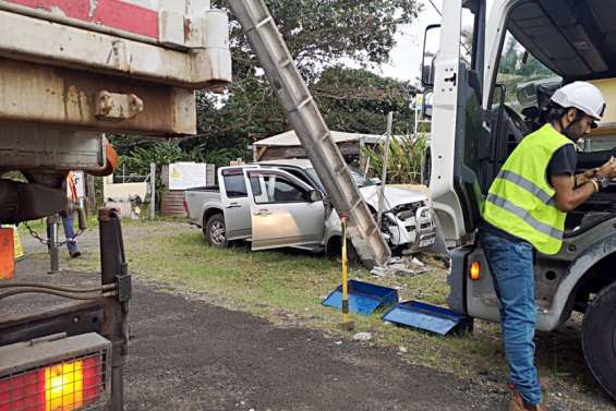 Un accident entraîne une coupure de courant à Plum