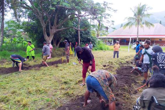Des outils pour développer durablement les terres coutumières