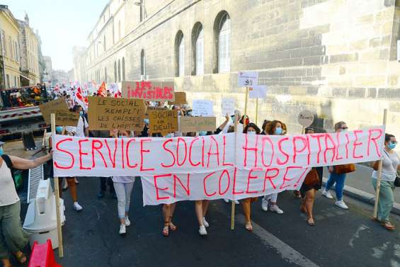 Hôpital : plus de 1 800 lits supprimés en trois mois