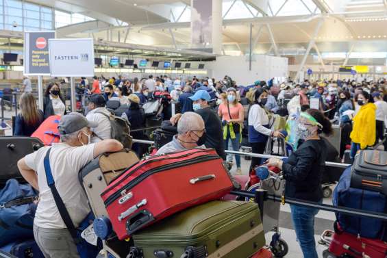 Malgré le recul de la Covid, les USA restent barricadés