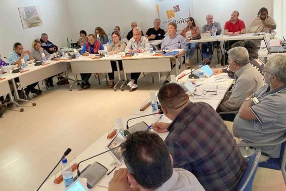 Païta : plus de 350 millions d'investissements supplémentaires inscrits au budget 2021